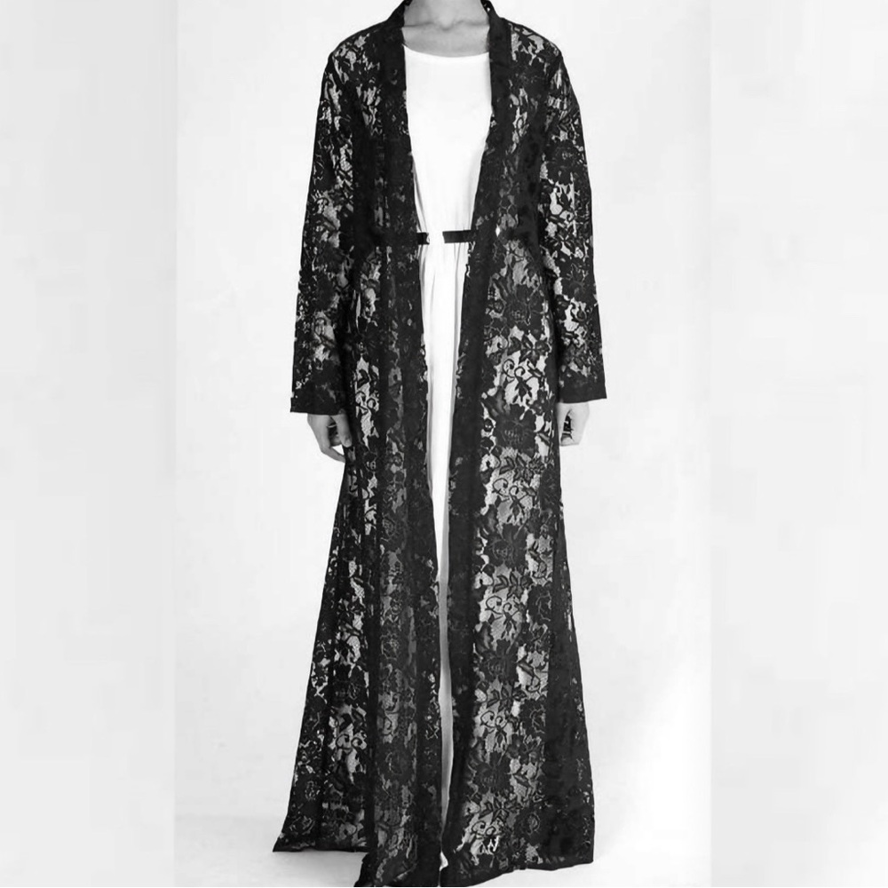 Elegant Black Lace Maxi Cardigan